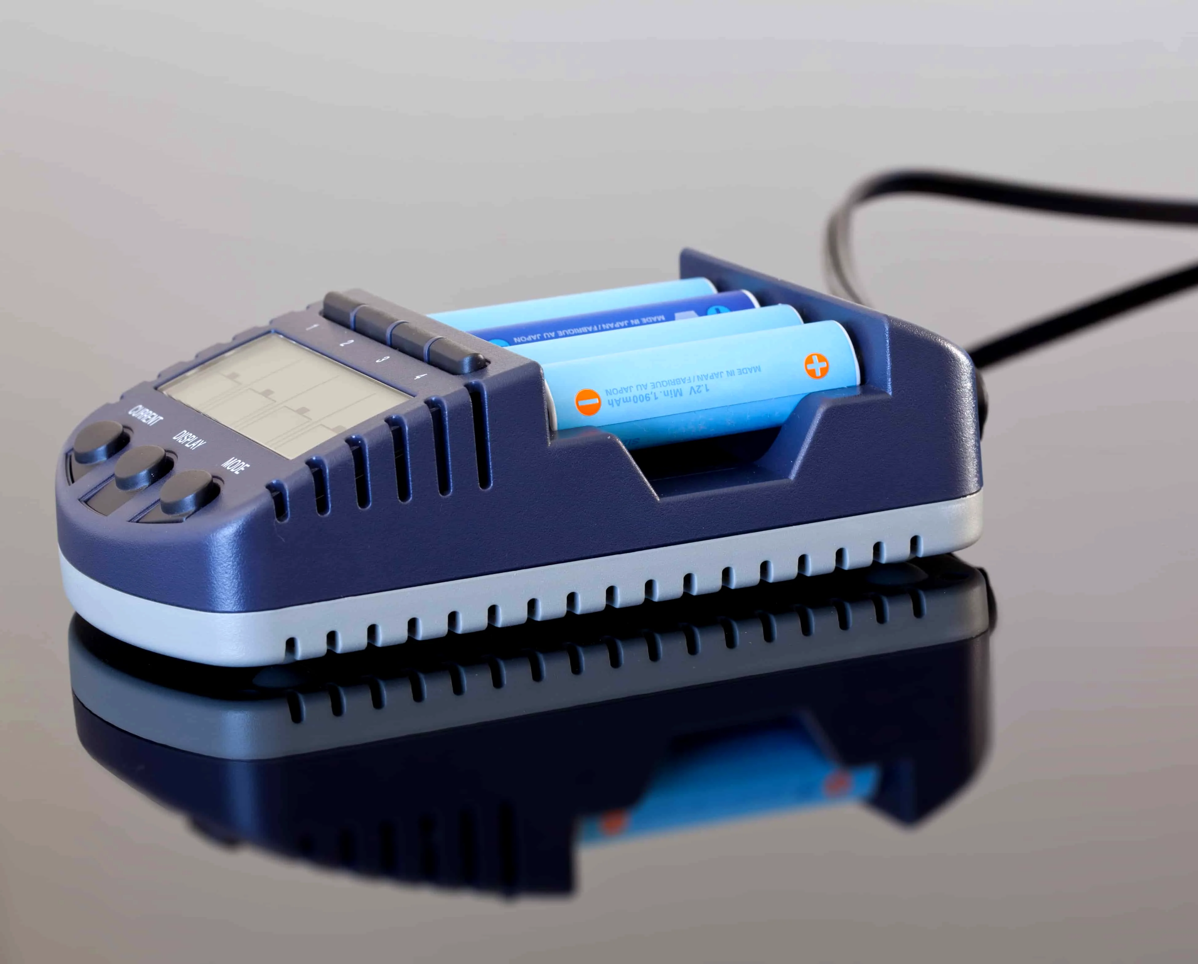 NiCd Vs NiMH For Solar Lights: What Are The Differences?