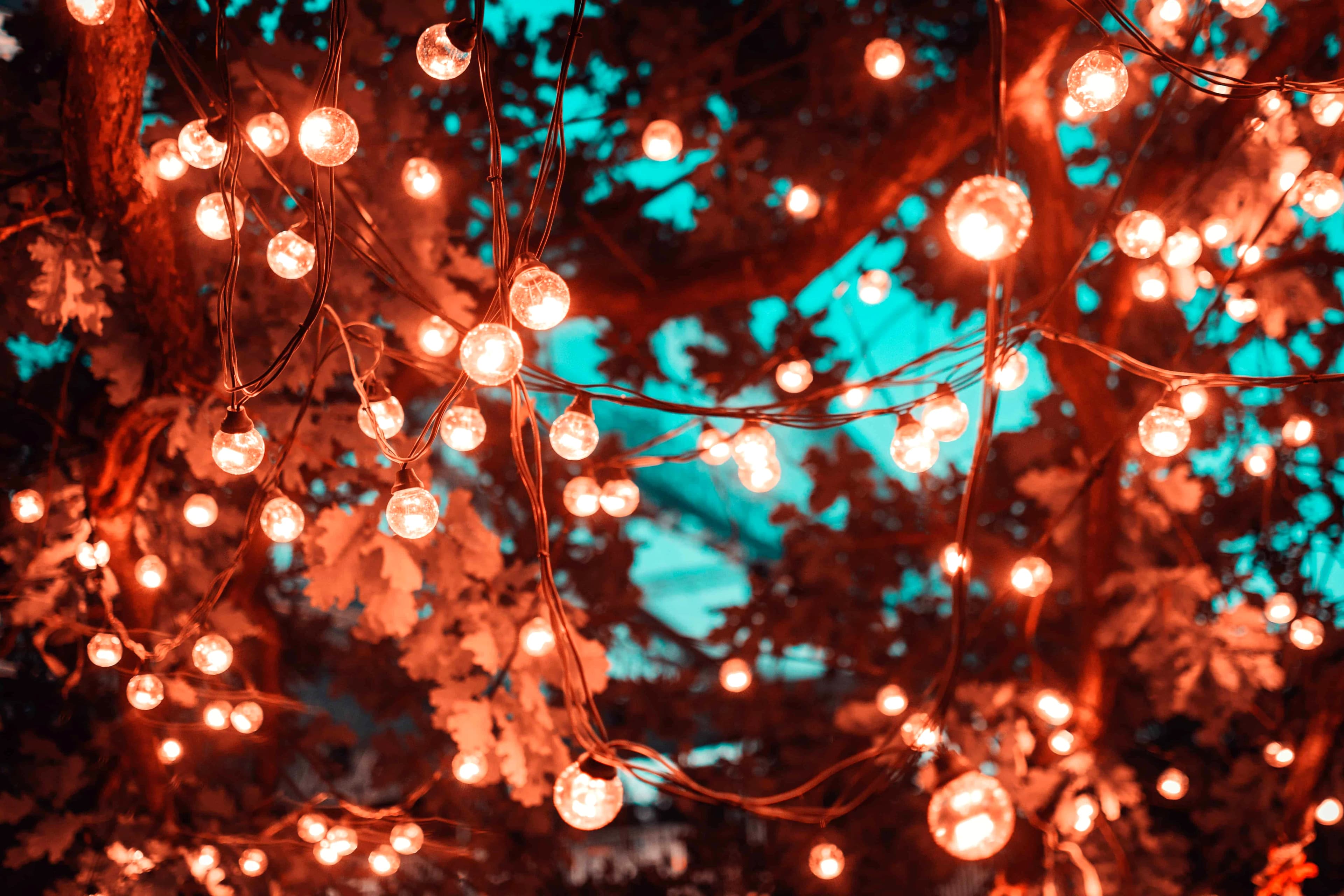 Hang with Style: A Guide to Choosing the Best Hanging Solar Lights for Your Outdoor Space