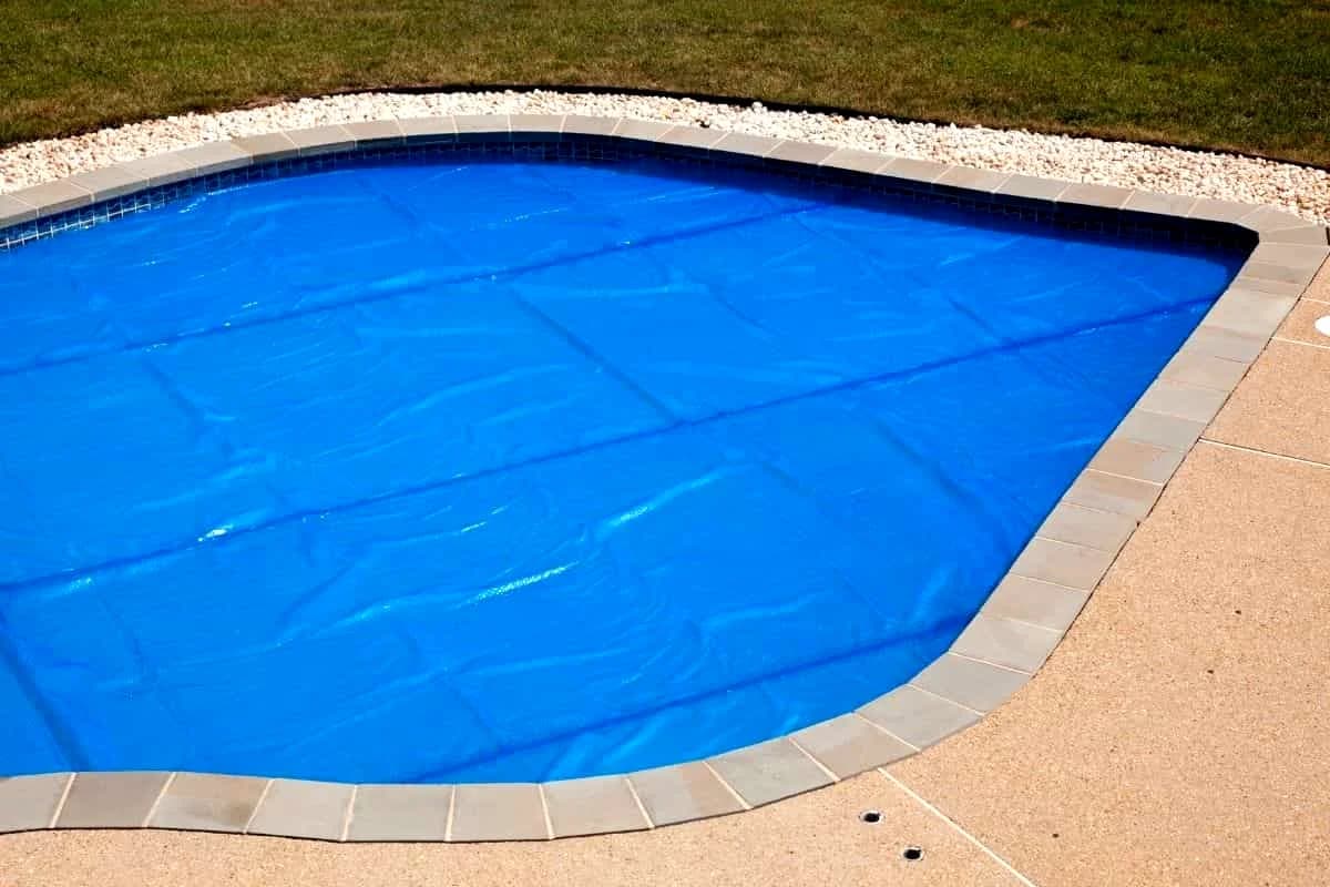 Choosing the Best Solar Pool Cover for an Above Ground Pool