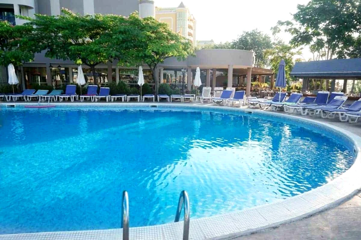 Does Pool Water Evaporate